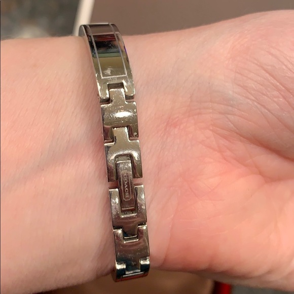 Coach silver watch - Picture 4 of 5